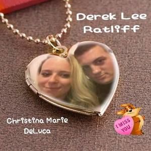 Meet your Posher, Derek